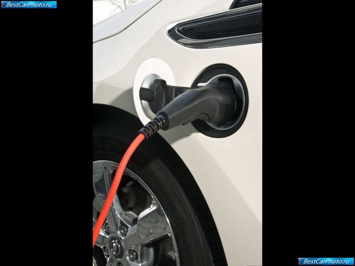 2012 Opel Ampera - фотография 27 из 33