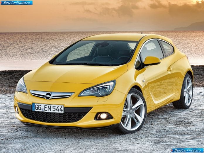 2012 Opel Astra Gtc - фотография 1 из 20