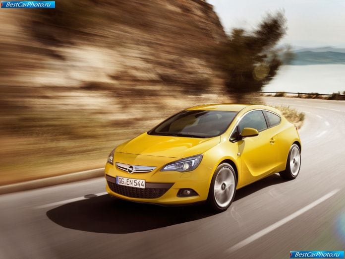 2012 Opel Astra Gtc - фотография 4 из 20