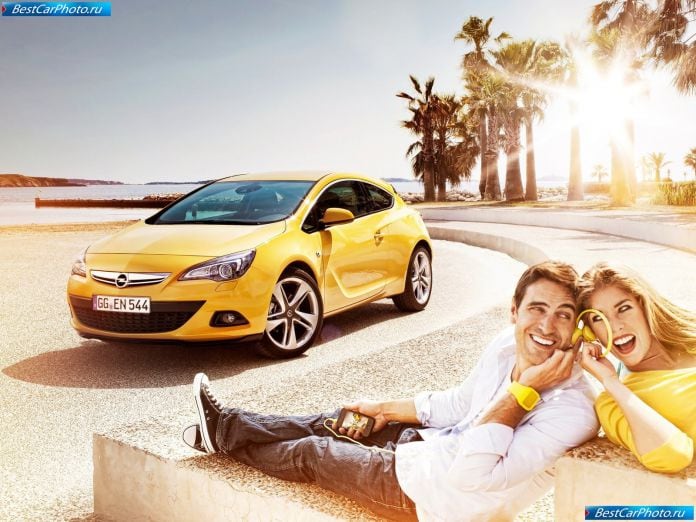 2012 Opel Astra Gtc - фотография 10 из 20