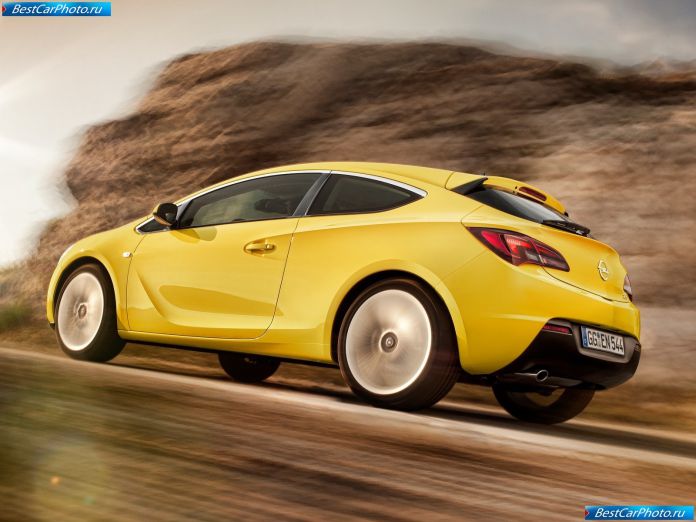 2012 Opel Astra Gtc - фотография 15 из 20