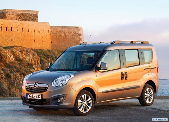 2012 Opel Combo - фотография 8 из 46