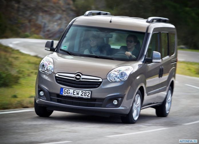2012 Opel Combo - фотография 10 из 46