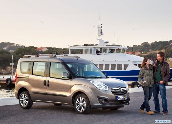 2012 Opel Combo - фотография 16 из 46