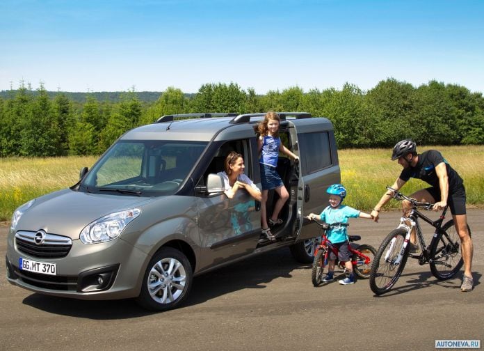 2012 Opel Combo - фотография 18 из 46