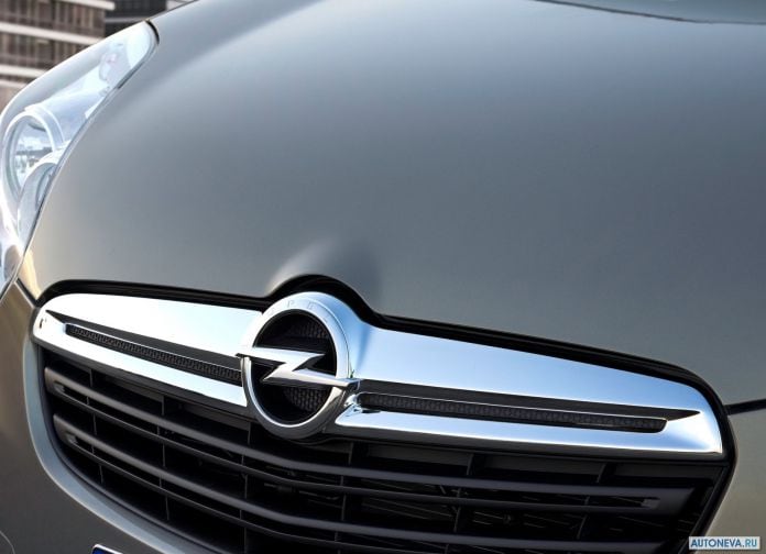 2012 Opel Combo - фотография 35 из 46