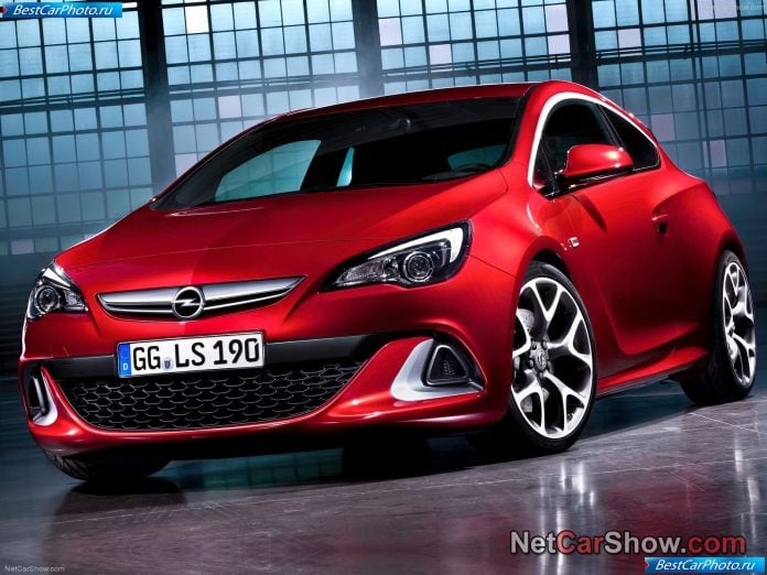 2013 Opel Astra Opc - фотография 1 из 9