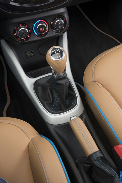 2013 Opel Adam Rocks Concept - фотография 11 из 15