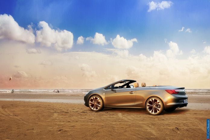 2013 Opel Cascada - фотография 38 из 79