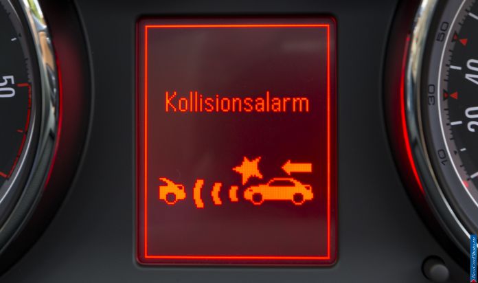 2013 Opel Cascada - фотография 63 из 79