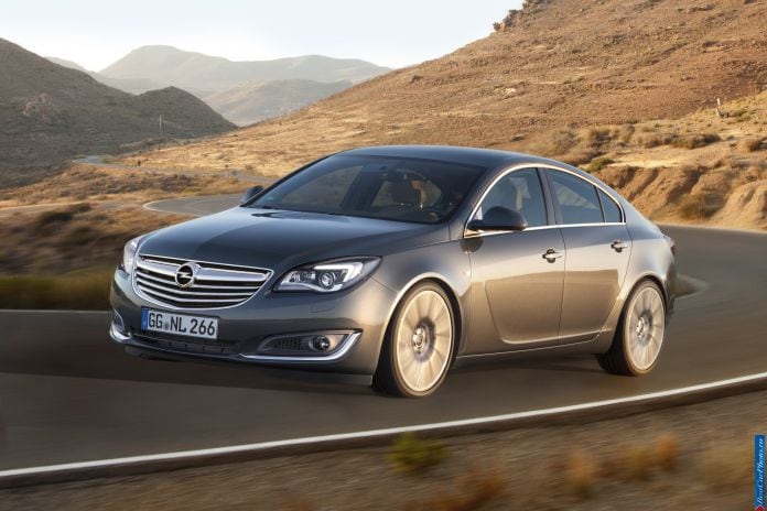 2014 Opel Insignia - фотография 1 из 12