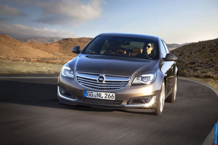 2014 Opel Insignia - фотография 3 из 12