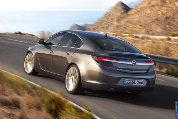 2014 Opel Insignia - фотография 4 из 12