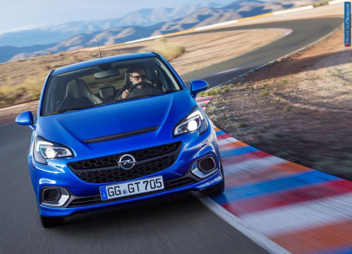 2015 Opel Corsa OPC - фотография 17 из 25