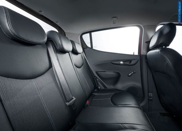 2015 Opel Karl - фотография 24 из 68