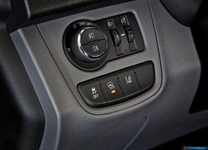 2015 Opel Karl - фотография 61 из 68