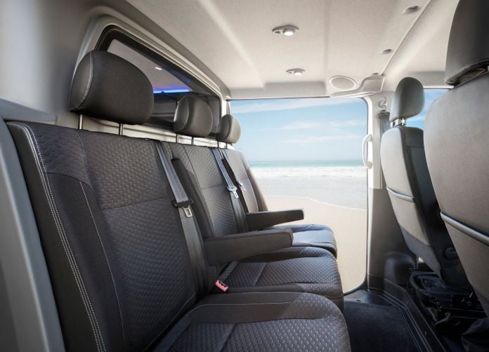 2015 Opel Vivaro Surf Concept - фотография 8 из 10