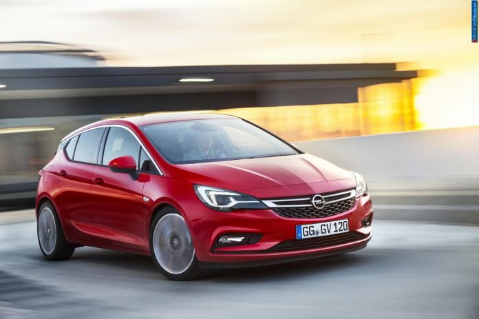 2016 Opel Astra - фотография 1 из 93