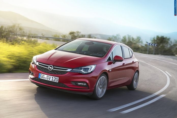 2016 Opel Astra - фотография 3 из 93
