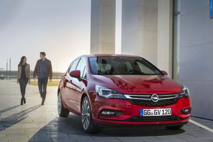 2016 Opel Astra - фотография 4 из 93