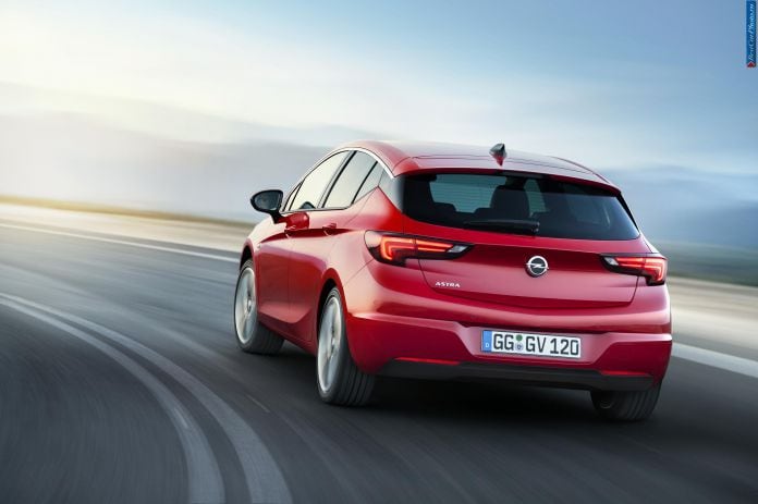 2016 Opel Astra - фотография 5 из 93