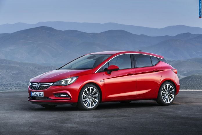 2016 Opel Astra - фотография 14 из 93