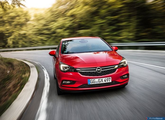 2016 Opel Astra - фотография 47 из 93