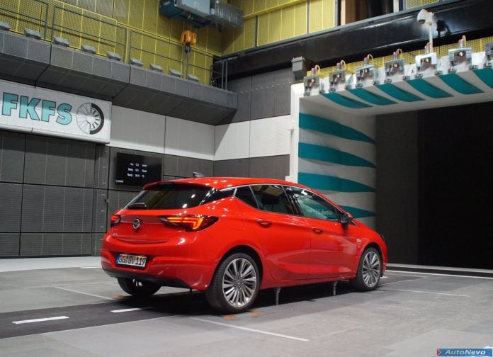 2016 Opel Astra - фотография 55 из 93