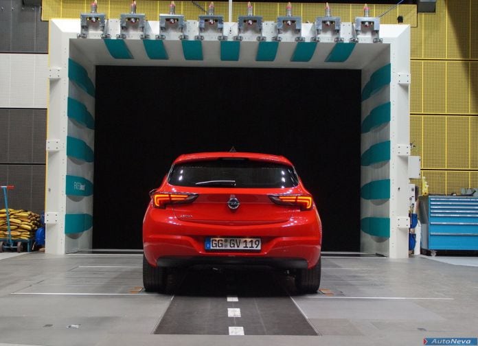 2016 Opel Astra - фотография 56 из 93