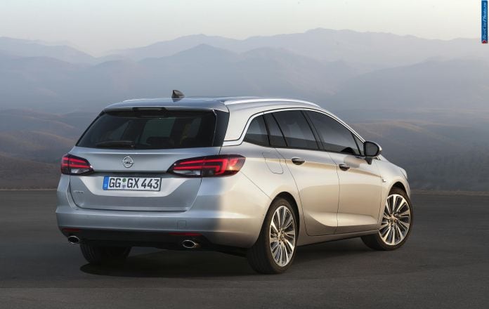 2016 Opel Astra Sports Tourer - фотография 11 из 123 2016 Opel Astra Sports Tourer - фотография 11 из 123