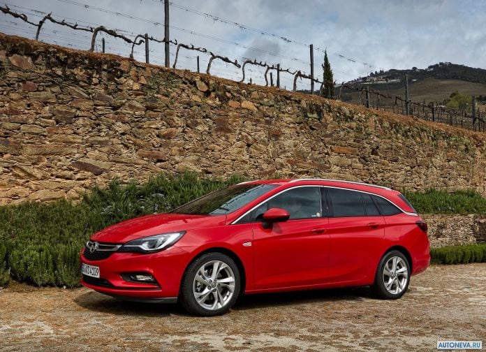 2016 Opel Astra Sports Tourer - фотография 17 из 123 2016 Opel Astra Sports Tourer - фотография 17 из 123