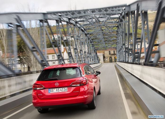2016 Opel Astra Sports Tourer - фотография 67 из 123 2016 Opel Astra Sports Tourer - фотография 67 из 123