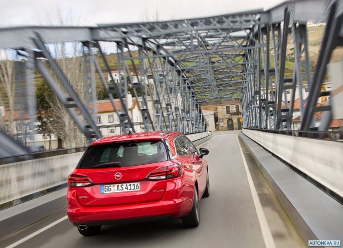 2016 Opel Astra Sports Tourer - фотография 67 из 123