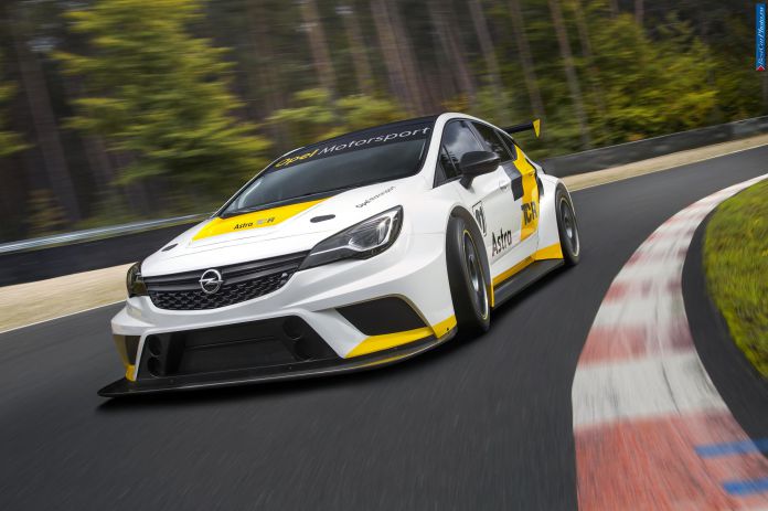 2016 Opel Astra TCR - фотография 3 из 17