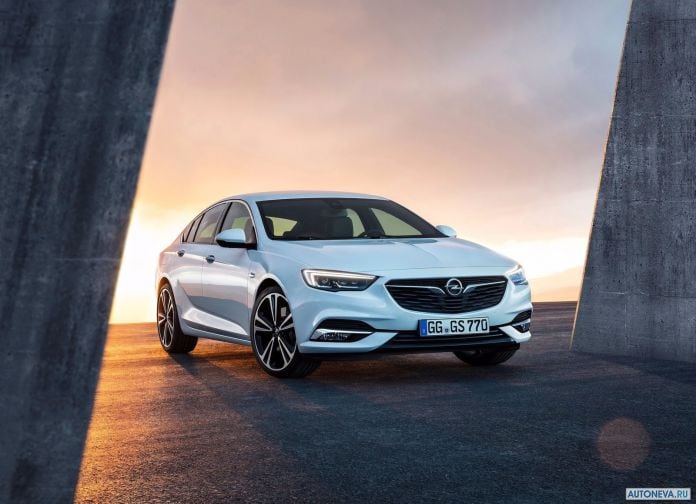 2017 Opel Insignia Grand Sport - фотография 2 из 135