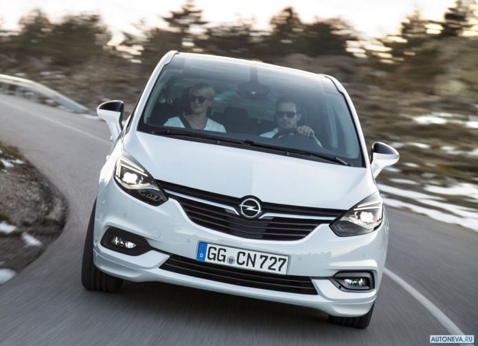 2017 Opel Zafira - фотография 10 из 82
