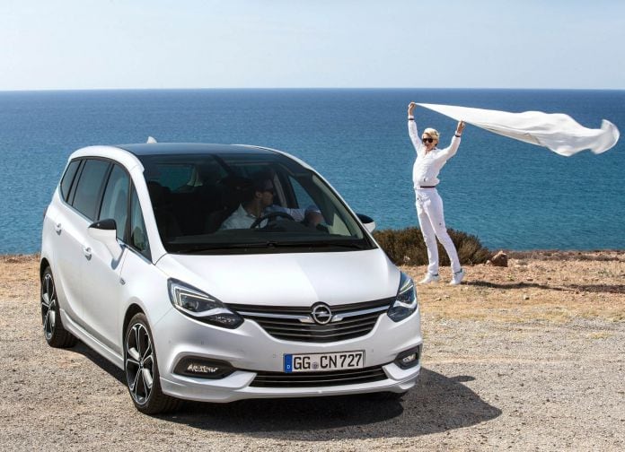 2017 Opel Zafira - фотография 35 из 82