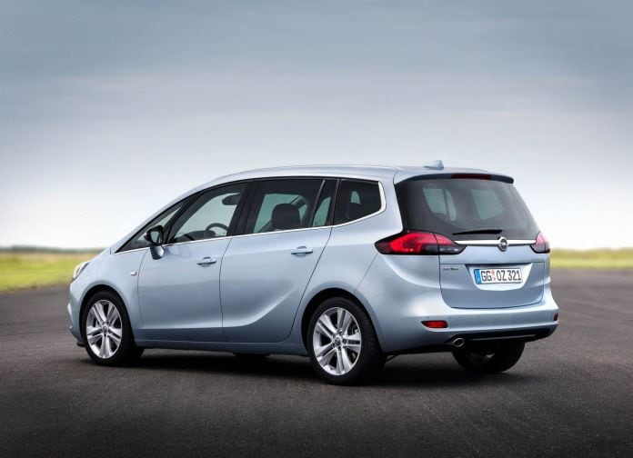 2017 Opel Zafira - фотография 38 из 82