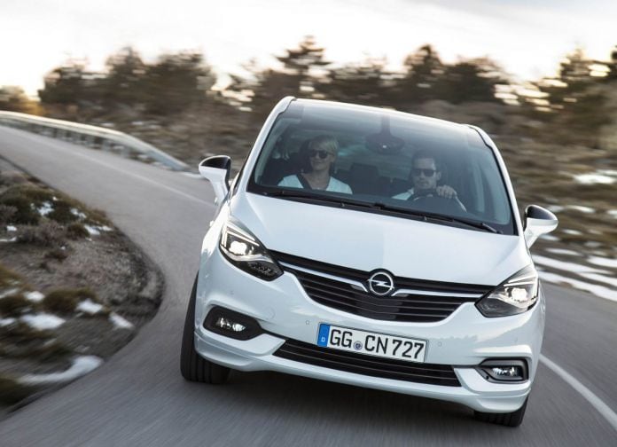 2017 Opel Zafira - фотография 46 из 82