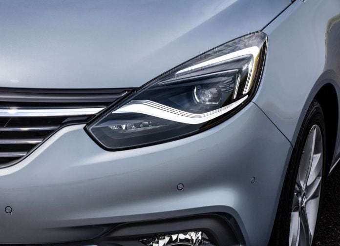 2017 Opel Zafira - фотография 68 из 82