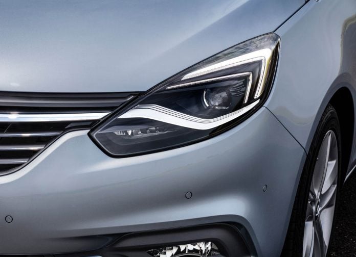 2017 Opel Zafira - фотография 70 из 82