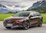 opel_2018_insignia_country_tourer_008.jpg