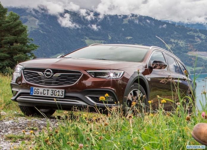 2018 Opel Insignia Country Tourer - фотография 12 из 125