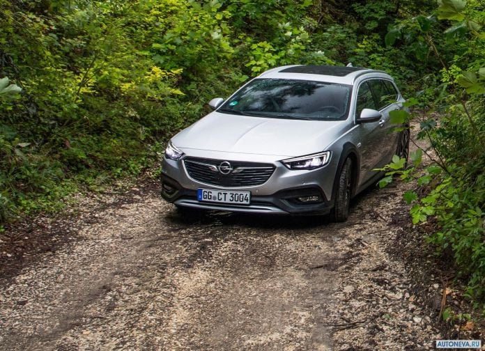 2018 Opel Insignia Country Tourer - фотография 39 из 125