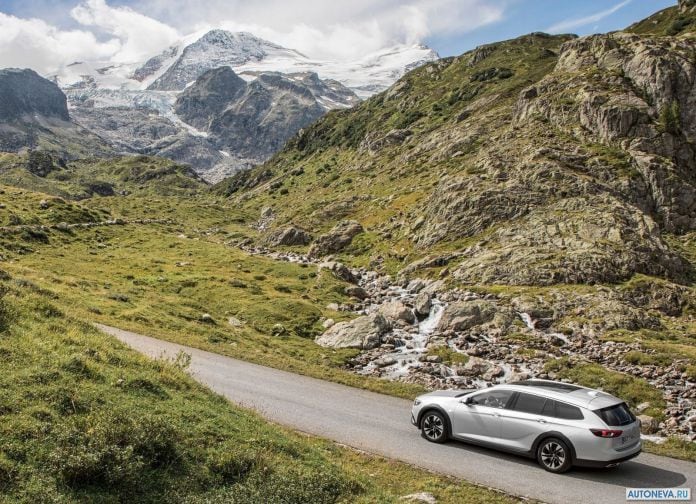 2018 Opel Insignia Country Tourer - фотография 78 из 125