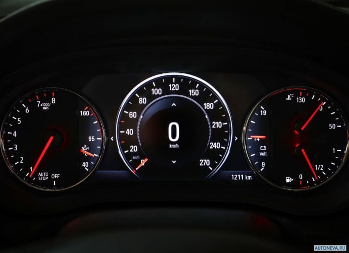 2018 Opel Insignia Country Tourer - фотография 106 из 125