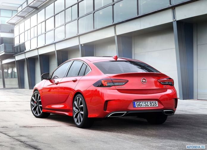 2018 Opel Insignia GSI - фотография 36 из 84