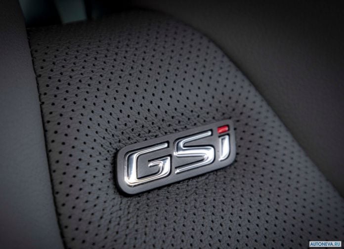 2018 Opel Insignia GSI - фотография 65 из 84