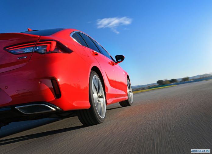 2018 Opel Insignia GSI - фотография 75 из 84