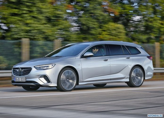 2018 Opel Insignia GSI Sports Tourer - фотография 12 из 39